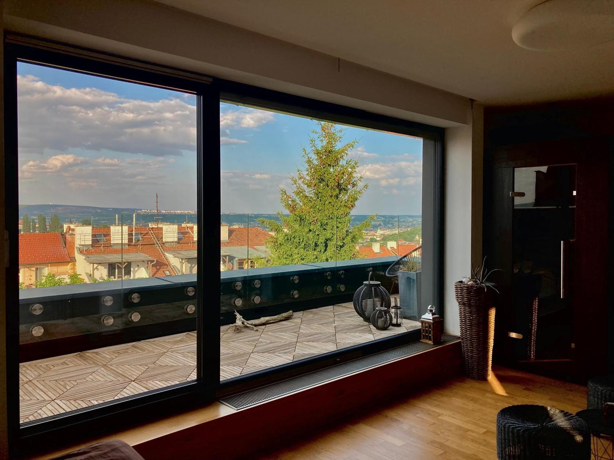 Apartman Se Saunou A Terasou S Vyhledem Na 布尔诺 外观 照片